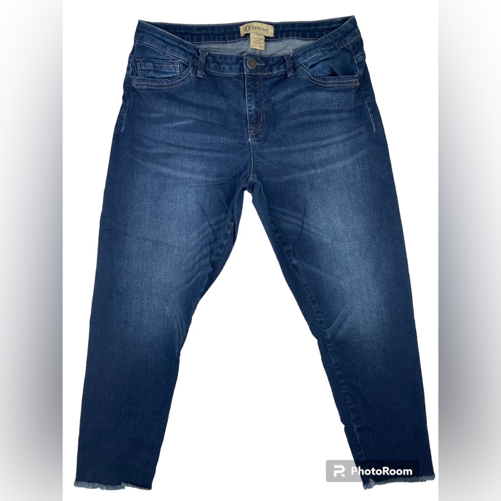 Democracy seamless ankle skimmer size 14 W